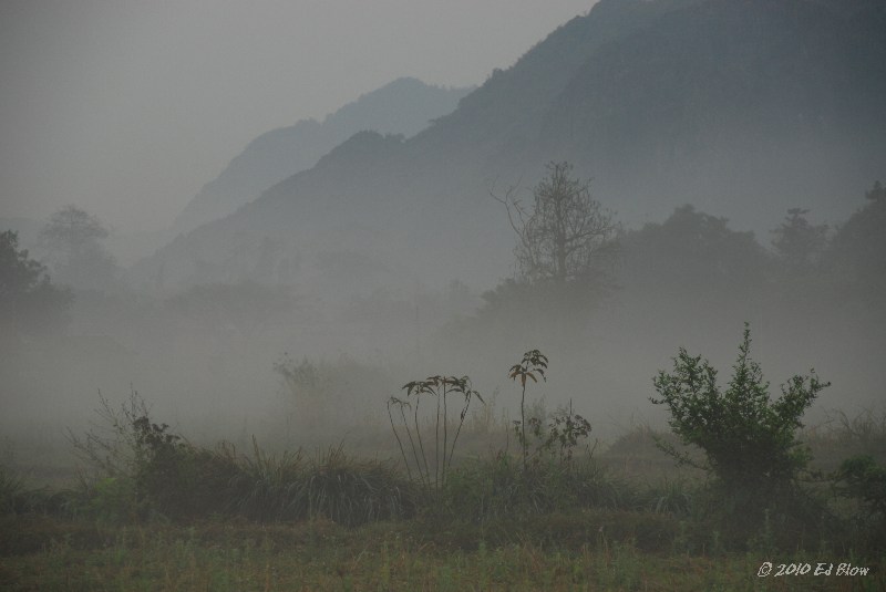 Morning Mist.jpg - Vang Vieng